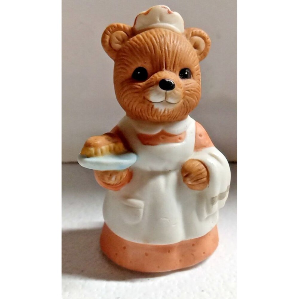 HOMCO Baker Bear Porcelain Figurine 8805 Cookies Bread Sweet Treat